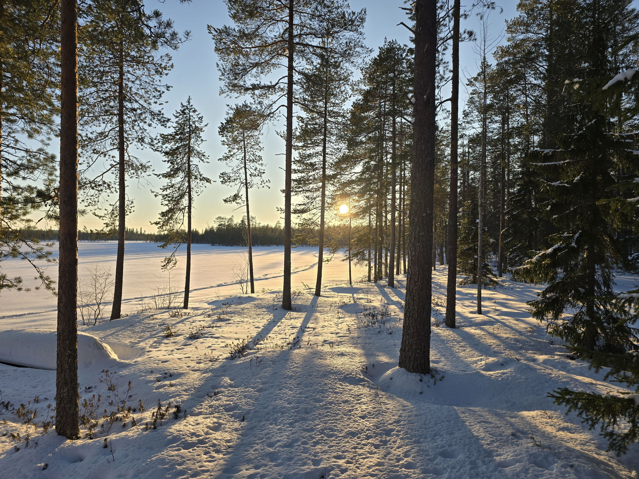 Mökki Tikka : une maison privée au bord du lac en Laponie
