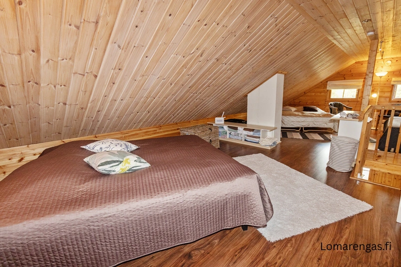 Mökki Tikka : une maison privée au bord du lac en Laponie