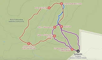 Mapa de senderismo con caminos de colores y cruces